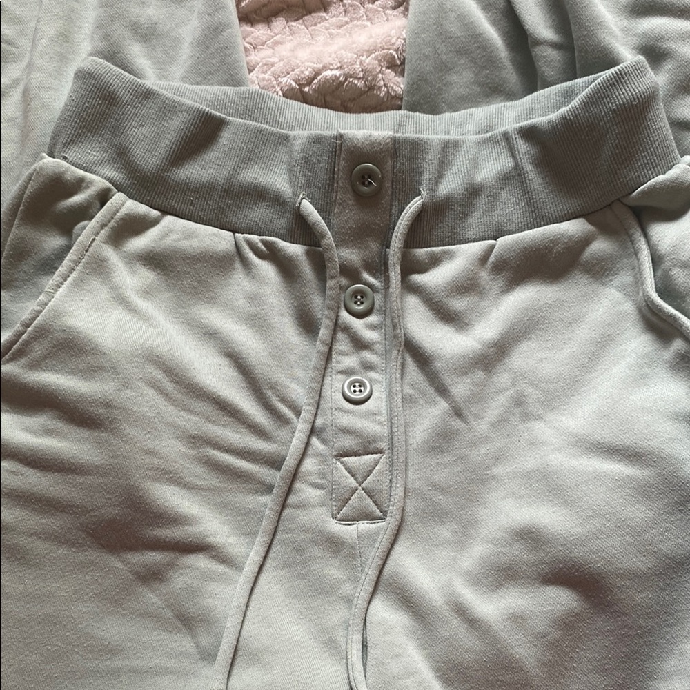 Emory park Mint Green Jogger Pants - Picture 3 of 4